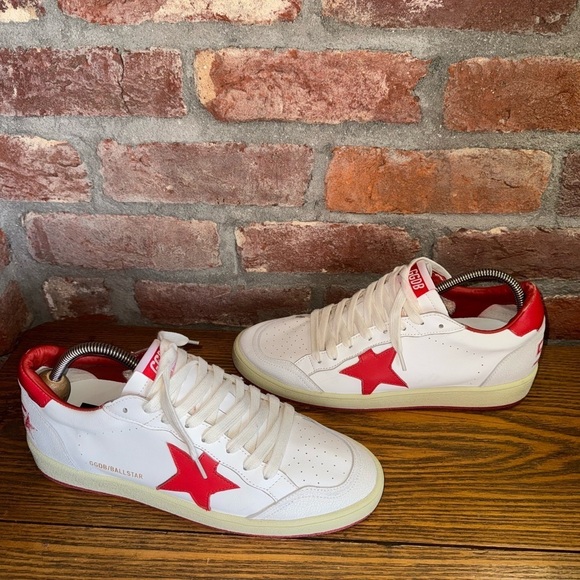 Golden Goose Women's Ball Star in white leather with red star and heel tab Sz 42 - Picture 2 of 15